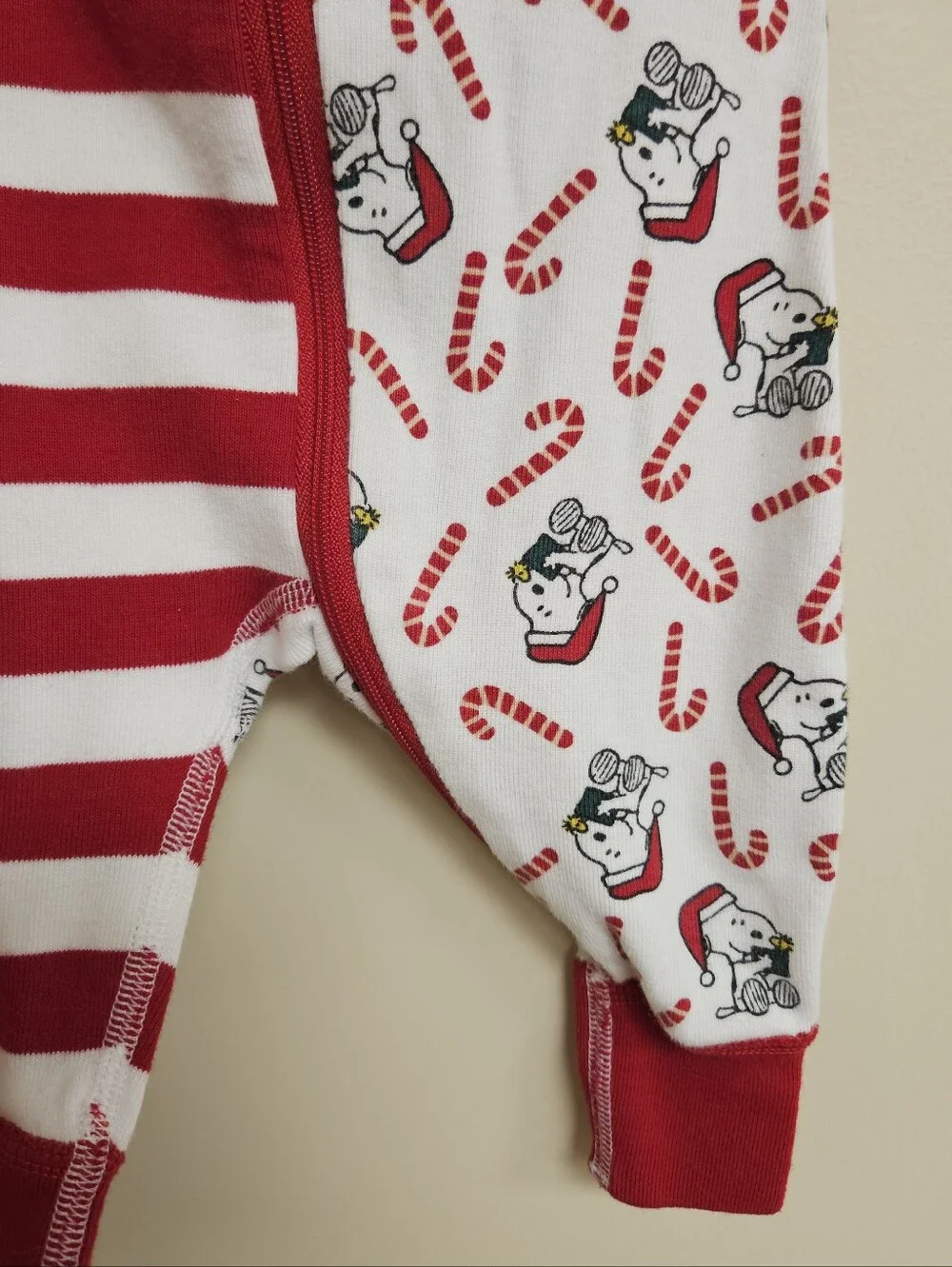Hanna Andersson Snoopy Peanuts Baby Candy Cane Christmas Zip Sleeper 3-6M Cotton